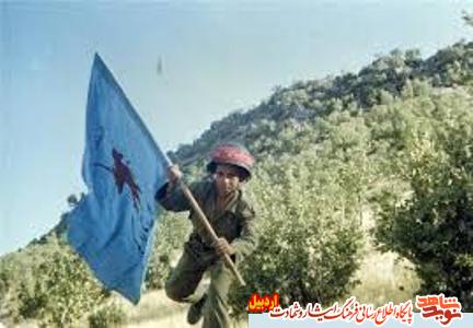 شهیدی که مجوز اعزامش را از رهبر معظم انقلاب گرفت شهیدی که مجوز اعزامش را از رهبر معظم انقلاب گرفت