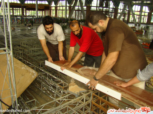عکس های دیده نشده از «شهید مدافع حرم حامد کوچک زاده» در گلستان شهدای رشت عکس های دیده نشده از «شهید مدافع حرم حامد کوچک زاده» در گلستان شهدای رشت