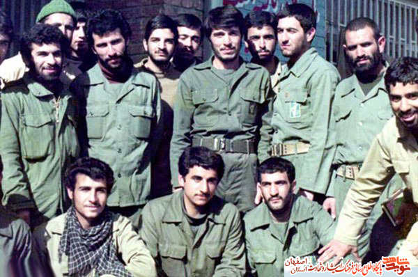 آن دوازده مرد دین خدا :شهادت دوازده طلبه در عملیات والفجر دو از استان اصفهان