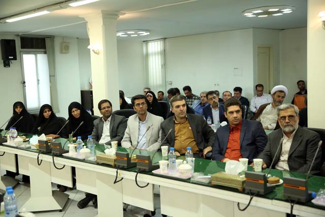 نخستین نشست راهبری معاونت فرهنگی و آموزشی بنیاد شهید و امور ایثارگران برگزار شد نخستین نشست راهبری معاونت فرهنگی و آموزشی بنیاد شهید و امور ایثارگران برگزار شد