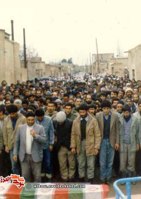 روایت برادر شهید در کلام خواهر ؛ برادرم عاشق جبهه بود روایت برادر شهید در کلام خواهر ؛ برادرم عاشق جبهه بود