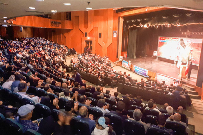 جانبازان، پرچمداران عزت و سربلندی کشور هستند جانبازان، پرچمداران عزت و سربلندی کشور هستند