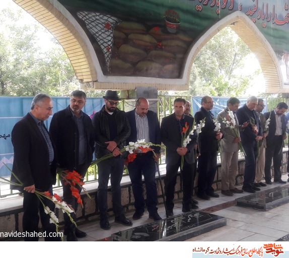 ششمین جشنواره تئاتر ملی ایثار به میزبانی کرمانشاه آغاز به کار کرد ششمین جشنواره تئاتر ملی ایثار به میزبانی کرمانشاه آغاز به کار کرد