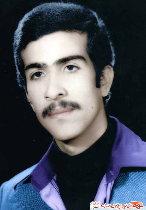 حاج خانم فاطمه اسماعیلی مادر شهید معززسید مجتبی تربتیان به فرزند شهیدش پیوست حاج خانم فاطمه اسماعیلی مادر شهید معززسید مجتبی تربتیان به فرزند شهیدش پیوست