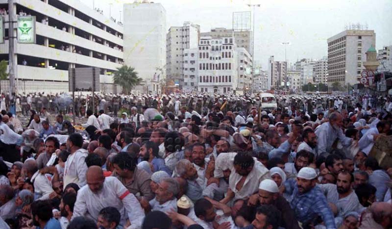 بازخوانی واقعه جمعه خونین مکه در سال 1366 به جرم اعلام برائت از مشرکین بازخوانی واقعه جمعه خونین مکه در سال 1366 به جرم اعلام برائت از مشرکین