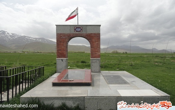 مزار شهدای استان مرکزی، شازند (روستای حک سفلی ) - 66 مزار شهدای استان مرکزی، شازند (روستای حک سفلی ) - 66