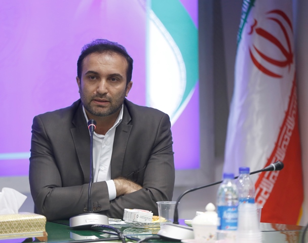 برپایی غرفه نشر شاهد در مسیر زائران اربعین حسینی برپایی غرفه نشر شاهد در مسیر زائران اربعین حسینی