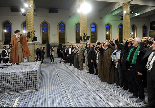حاشیههای خاطرهانگیز یک دیدار/ جمله دلنشین حضرت آقا برای همسران شهدا چه بود؟ حاشیههای خاطرهانگیز یک دیدار/ جمله دلنشین حضرت آقا برای همسران شهدا چه بود؟