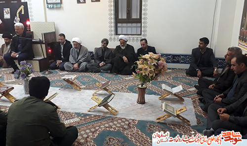قدرت جمهوری اسلامی ایران در ولایت فقیه است قدرت جمهوری اسلامی ایران در ولایت فقیه است