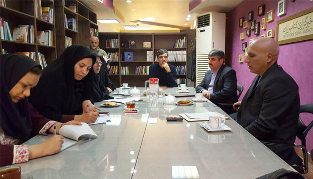 «سرخ نگاران» جشنوارهِ جشنواره هاست/ معیارهای تازه ای در داوری آثار وارد می شود «سرخ نگاران» جشنوارهِ جشنواره هاست/ معیارهای تازه ای در داوری آثار وارد می شود