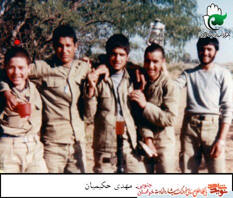 رهبر امت برای مهدی مانند پدر بود رهبر امت برای مهدی مانند پدر بود
