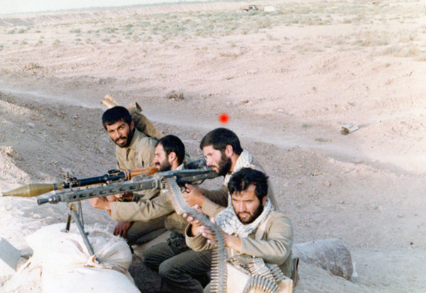 چهارده انگيزه آمدن به جبهه سردار شهید عایرضا طغرایی چهارده انگيزه آمدن به جبهه سردار شهید عایرضا طغرایی