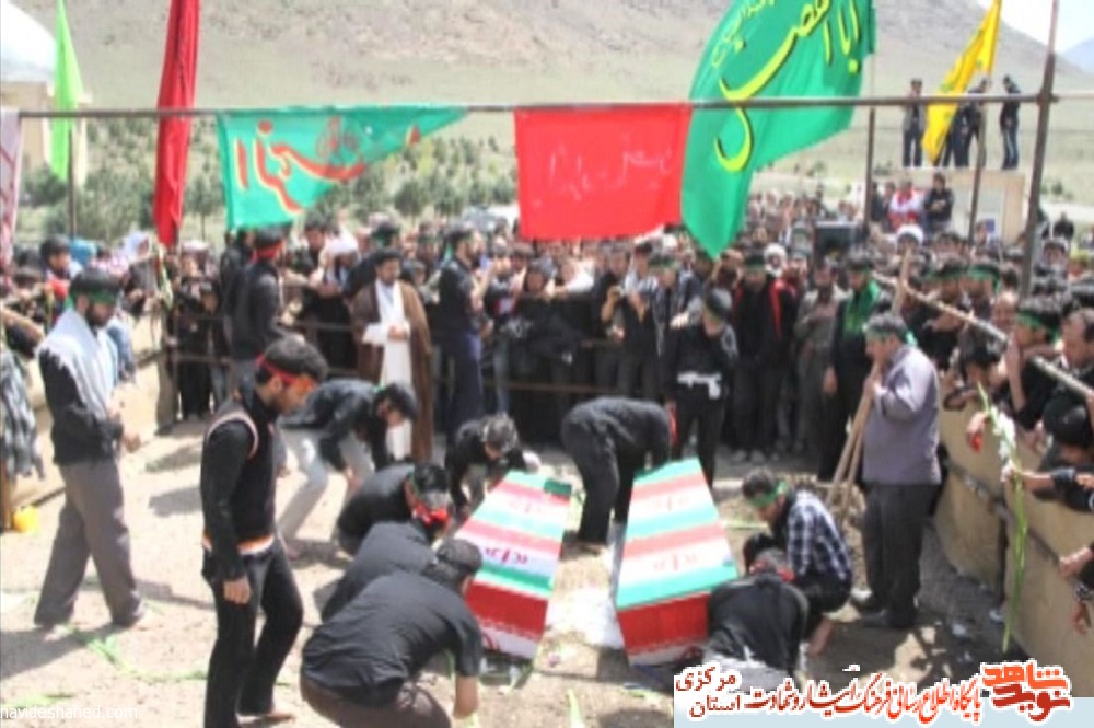 مقبره شهدای گمنام دانشگاه شهر تفرش را بشناسیم مقبره شهدای گمنام دانشگاه شهر تفرش را بشناسیم