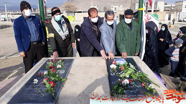 گزارش تصویری| آئین استقبال از خانواده شهید یارمحمودی در ملایر گزارش تصویری| آئین استقبال از خانواده شهید یارمحمودی در ملایر