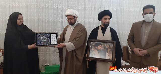 گزارش تصویری |دیدار و تکریم از مادران و همسران شهدا توسط دفتر نمایندگی آستان قدس رضوی وبنیاد شهید استان اردبیل