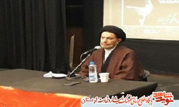 جامعه به تقویت روحیه حماسی و ایثار نیاز دارد