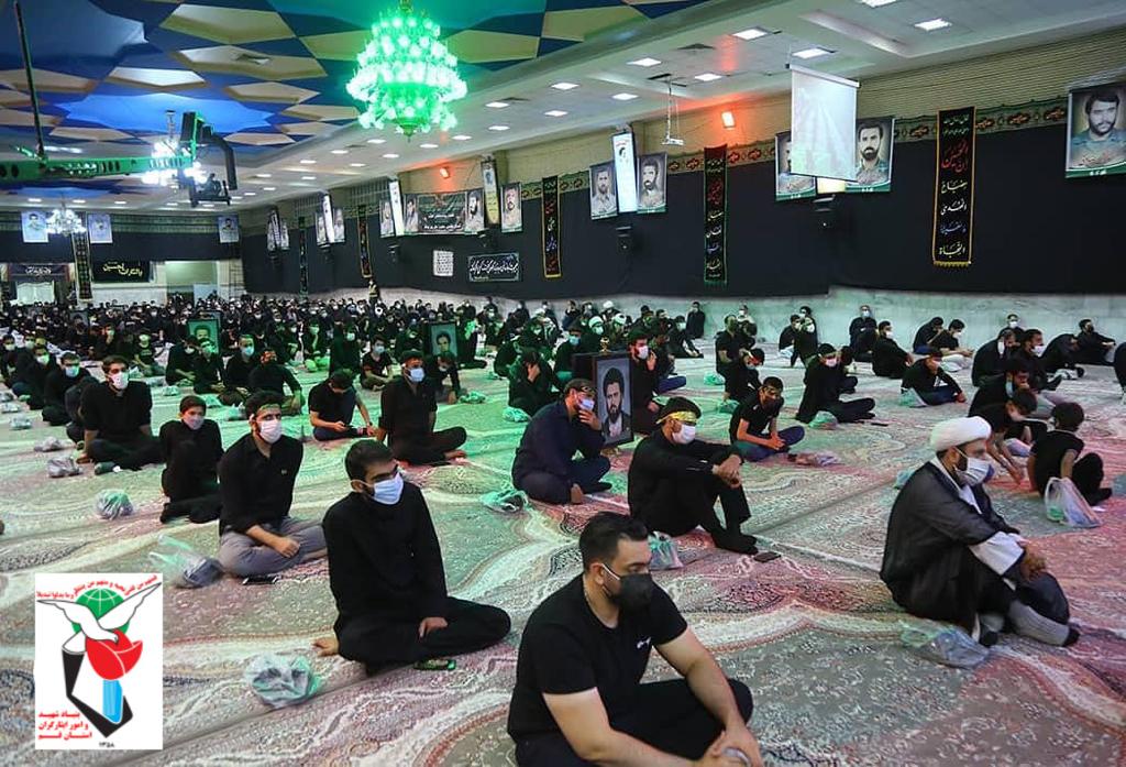 حضور مدیرکل بنیاد شهید وامور ایثارگران قم در مراسم عزاداری حسینی حضور مدیرکل بنیاد شهید وامور ایثارگران قم در مراسم عزاداری حسینی