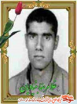 مقابل مخالفین انقلاب تا جایی که در توان دارید، ایستادگی کنید