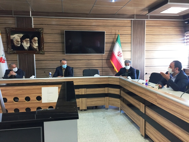 خدمت بدون منت به خانوادههای معظم ایثارگران باعث افتخار است خدمت بدون منت به خانوادههای معظم ایثارگران باعث افتخار است