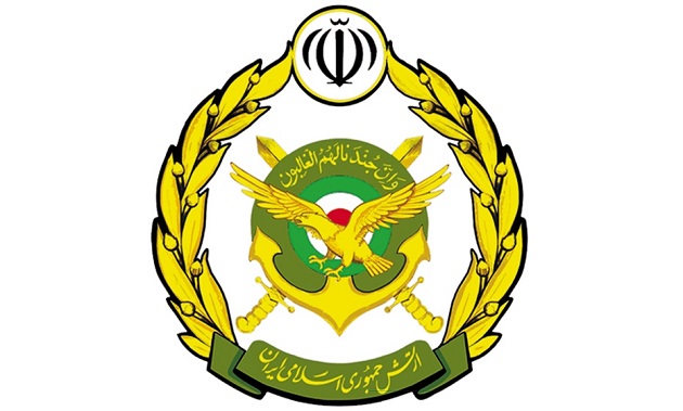 اعطای «نشان فداکاری» به ۳۱ تن از شهدای ارتش