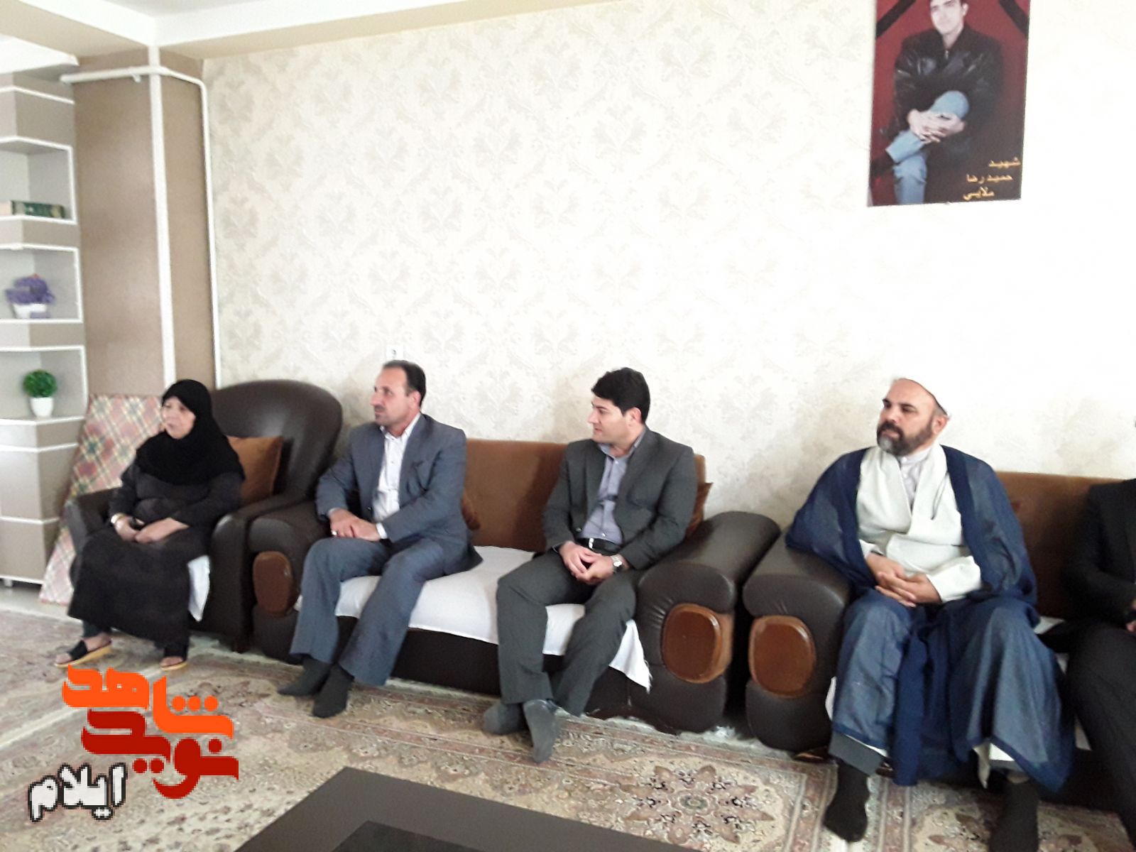 والدین گرانقدر شهدا به دلیل ارتباط معنوی با شهدا از عزت نفس برخوردارند والدین گرانقدر شهدا به دلیل ارتباط معنوی با شهدا از عزت نفس برخوردارند
