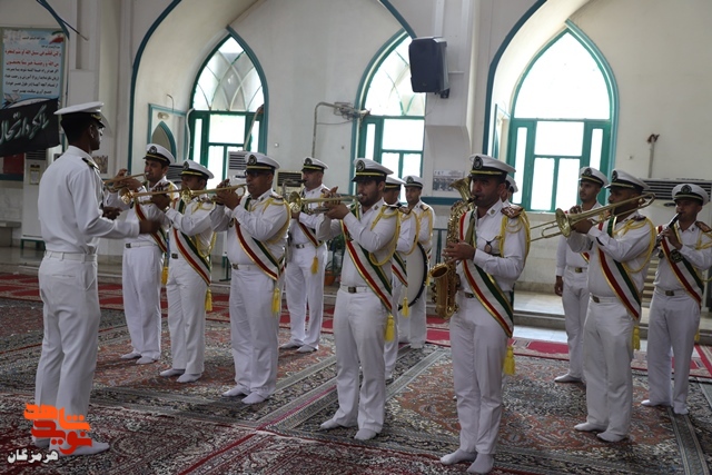برگزاری مراسم سالگرد ارتحال امام خمینی (ره) در گلزار شهدای بندرعباس برگزاری مراسم سالگرد ارتحال امام خمینی (ره) در گلزار شهدای بندرعباس