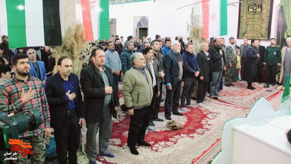 ایجاد اشتیاق مقاومت، رمز پیروزی انقلاب اسلامی است