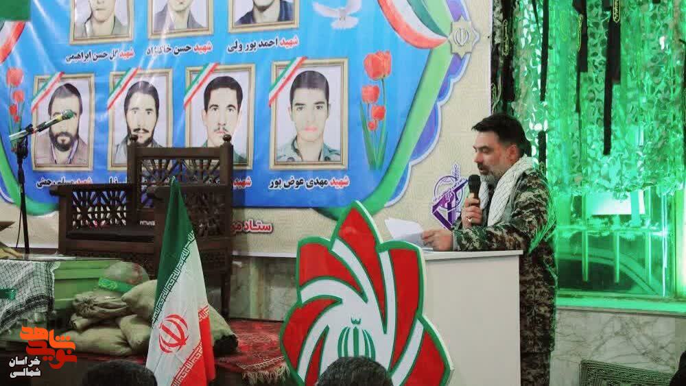 ایجاد اشتیاق مقاومت، رمز پیروزی انقلاب اسلامی است