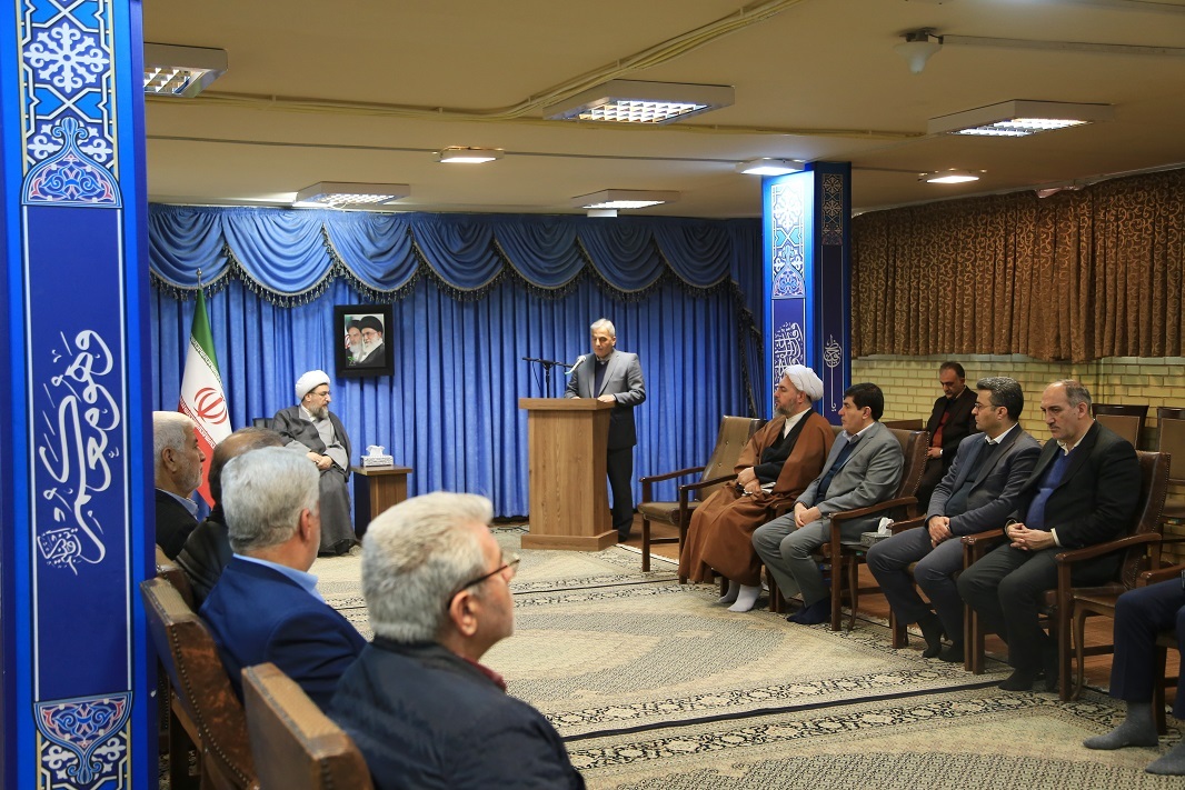 سرپرست و شورای معاونین بنیاد شهید آذربایجان شرقی با نماینده ولی فقیه در استان دیدار کردند