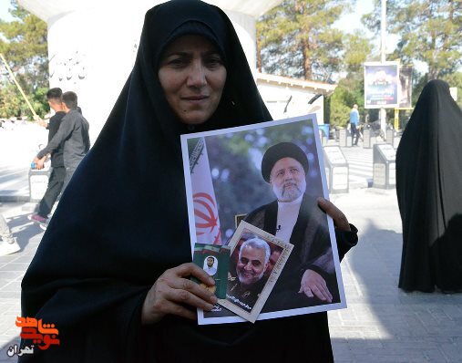 برپایی ایستگاه صلواتی به مناسبت سالگرد ارتحال امام خمینی(ره )