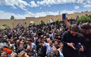 مراسم خاکسپاری شهید دکتر رحمتی در مراغه