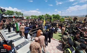 مراسم خاکسپاری شهید دکتر رحمتی در مراغه