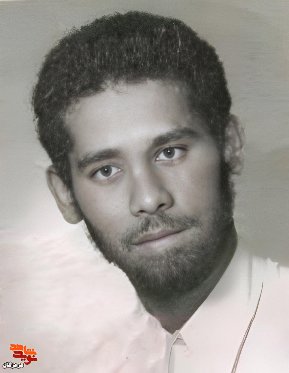 خدمت به انقلاب