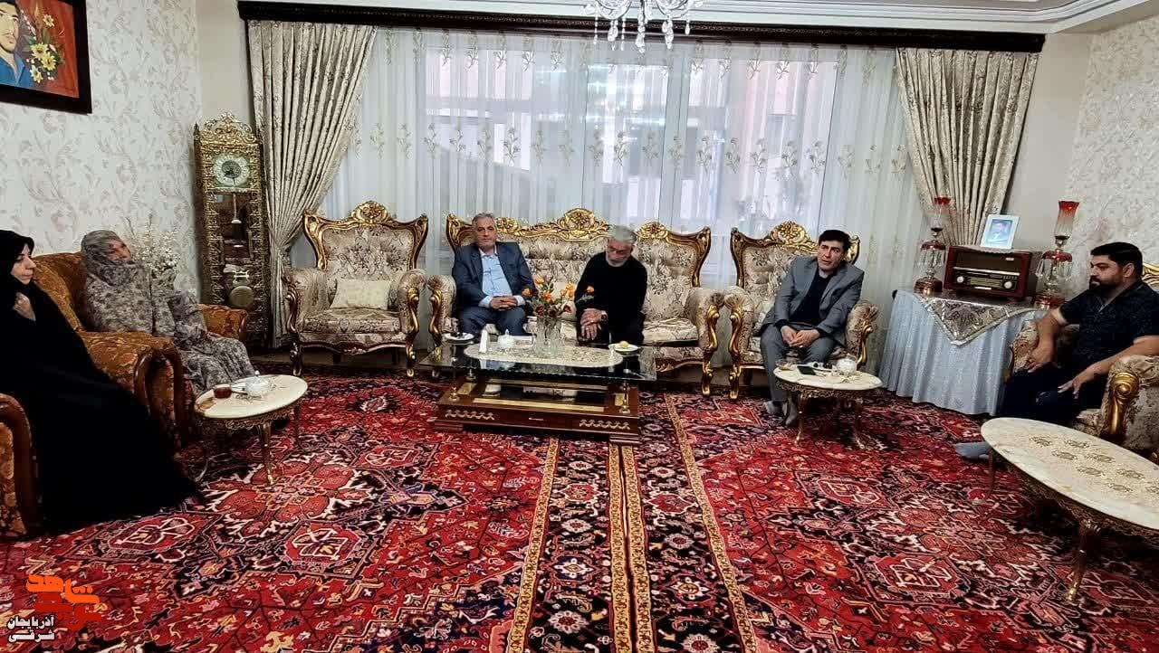 سلمانی با خانواده ۵ شهید والامقام تبریز، دیدار تازه کرد