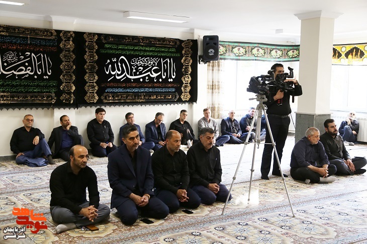 محفل عزای حسینی در بنیاد شهید آذربایجان‌شرقی