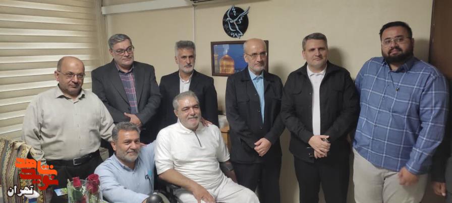 جمعی از مسئولین سازمان ها با جانبازان در آسایشگاه بهشتی تهران دیدار کردند