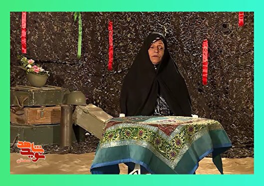 همه دلتنگی‌هایش در یک قاب جا می‌شد