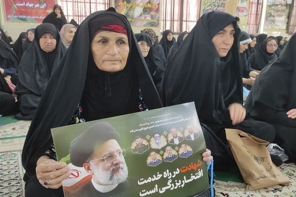 مراسم گرامیداشت شهدای خدمت در خرم آباد برگزار شد