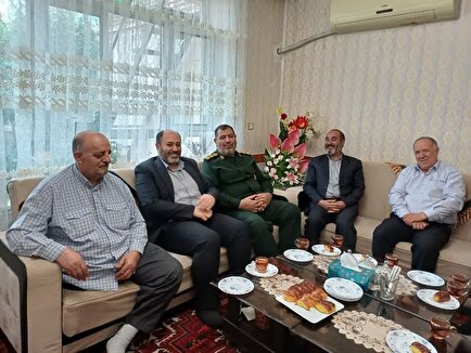 دیدار مسئولین سلماس با جانبازان سالروز آزادسازی خرمشهر