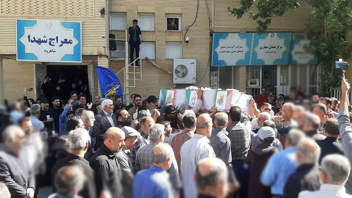 پیکر شهید والامقام مجید وفایی در شاهرود تشییع شد
