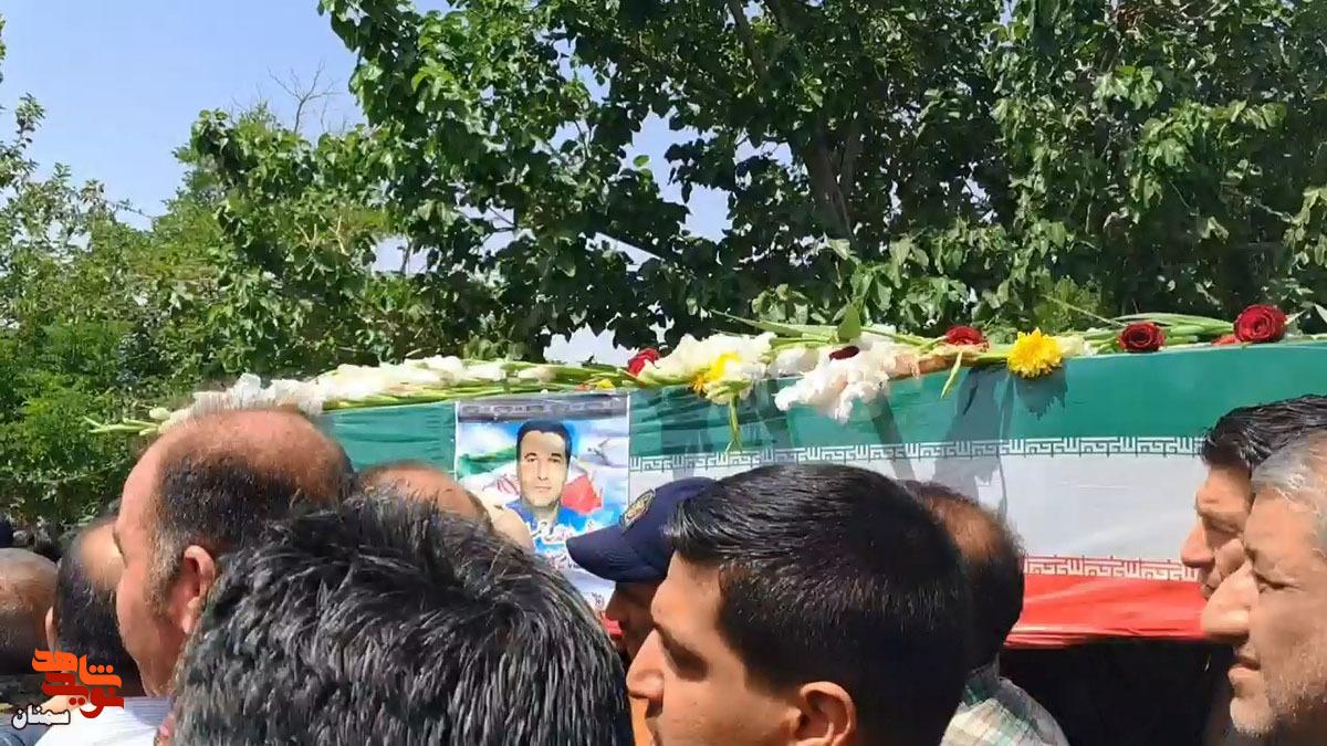کلیپ/ تصاویری از مراسم تشییع شهید «حمید سعیدی» در روستای لاسجرد