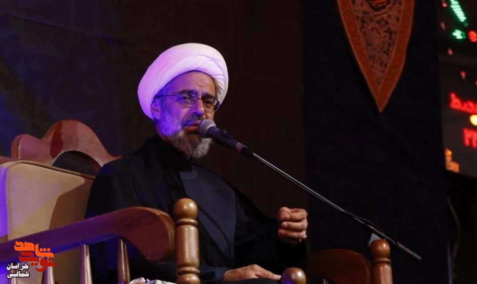 تصاویر/ مقتل‌خوانی نماینده ولی فقیه در خراسان‌شمالی در شب شهادت امام سجاد (ع)