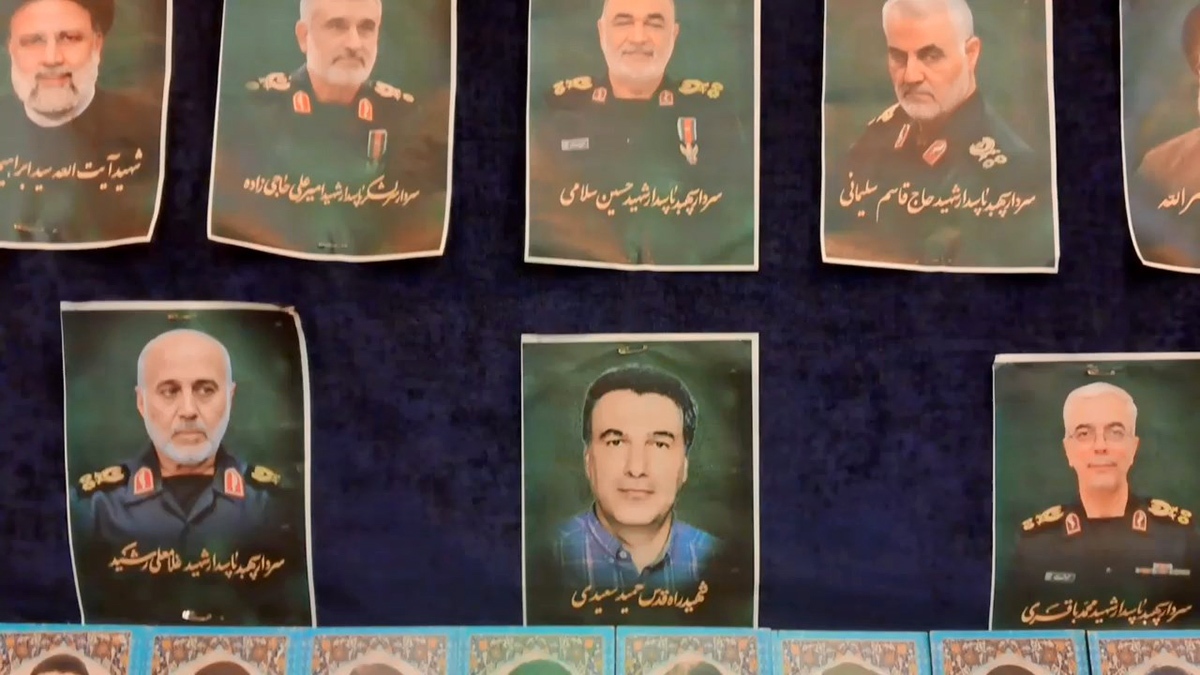 کلیپ/ تصاویری از مراسم شبی با شهدا در لاسجرد