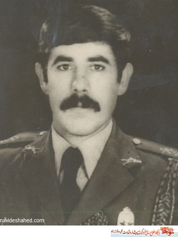 شهید ابوالقاسم بهرامی 26 فروردین 1331 در شهرســتان کرمانشــاه به دنیا آمد. پدرش خیر الله و مادرش زهرا نام داشــت. تا پایان دوره کارشناسي در رشته علوم و فنون نظامي تحصیل کرد. ارتشي بود. یازدهم شهریور1360 در بستان بر اثر اصابت ترکش به سر، شهید شد. مزار وي در گلزار شهداي زادگاهش واقع است.
