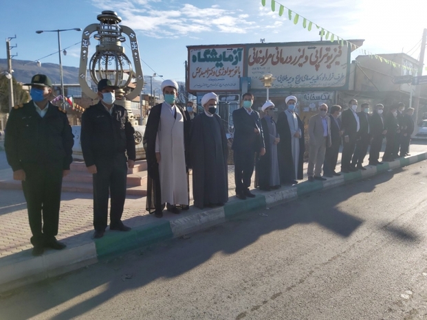 گزارش تصویری از آغاز برنامه های دهه مبارکه فجر در استان و شهرستان ها