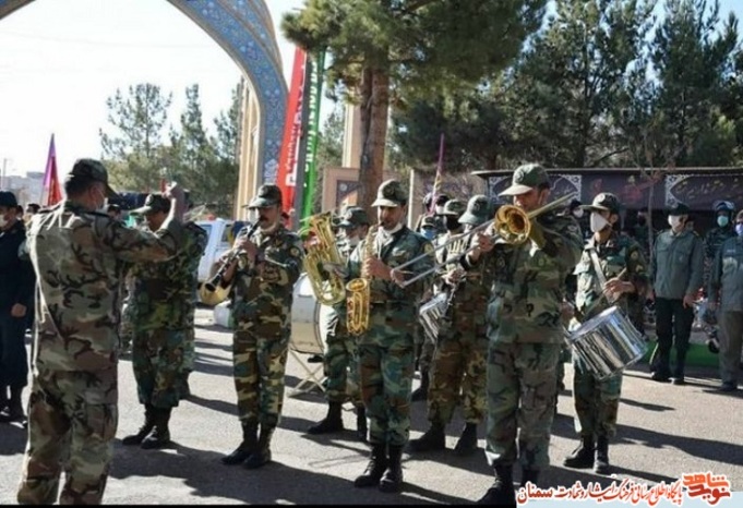 جشن انقلاب در گلزار شهدای شهرستان شاهرود به مناسبت دهه فجر ۹۹