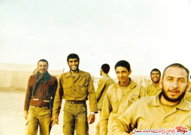 نفر دوم از چپ سردار شهید کیومرث نوروزی‌فر