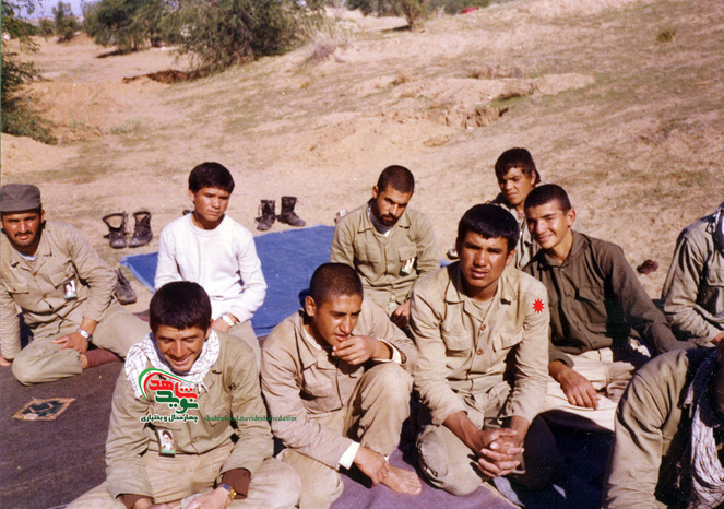 شهید علی‌سینا رحیمی پردنجانی و همرزمان 
