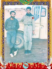 نفر سمت راست شهید عبدالرضا مرامی