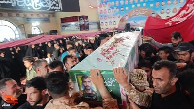 مراسم تشییع پیکر مطهر پاسدار شهید میلاد ملک- چهارم تیرماه ۱۴۰۴ شهر مجن از توابع شهرستان شاهرود